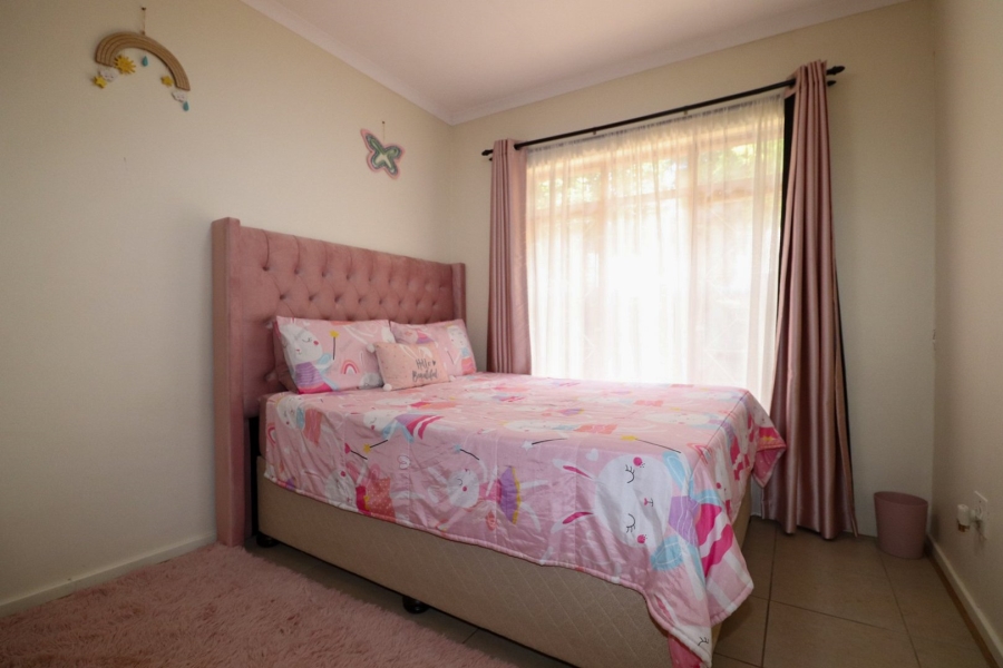 3 Bedroom Property for Sale in Flamwood North West